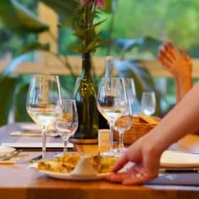 Wine & Friends - Wine & Friends: Weingut Sommerhalter