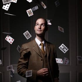 Pit Hartling - wirkt Wunder - Stand-Up Zauberei