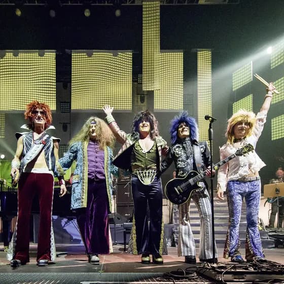 Sweety Glitter & The Sweethearts - “DIE BESTE GLAMROCK SHOW EUROPAS”