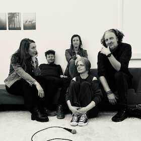 Beyond the Boroughs - Wohnzimmerkonzert in Halle 13
