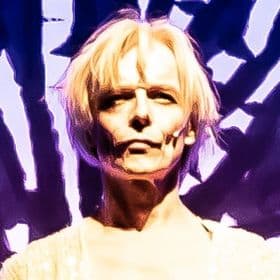 David Bowie Asteroid 342843 - Eine Hommage an die Legende des Glam-Rock