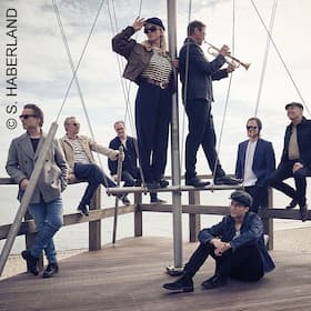 Musiktheater - Chet On The Beach