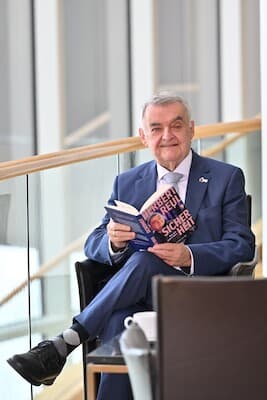 Mayersche Dortmund (VST 199105764) - Buchpräsentation und Vortrag zum Buch „Sicherheit“ von Herbert Reul