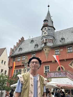 Erlebnisse im MainDreieck - Führung hinter die Ochsenfurter Rathausuhr
