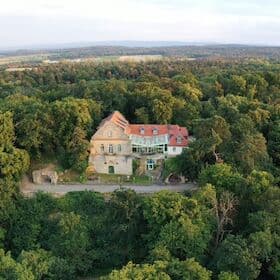 Führung durch das Jagdschloss inkl. Riesenweinfass