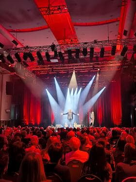 HAUI – Spuren im Sand