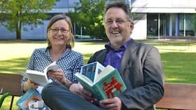 31. SCHWERINER LITERATURTAGE - GEMISCHTES DOPPEL – Herbstlese mit Annemarie Stoltenberg und Rainer Moritz