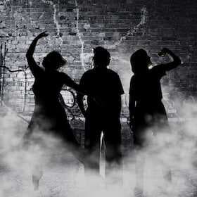 LAUT - Das Musical - Ein neues Musical über Kunst, Mut und was es kostet, nicht zu schweigen.