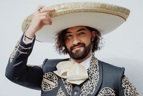 August 2026 - GASTSPIEL • Dante Sáenz • Mariachi Nacht | Ein Mexikaner macht‘s deutsch