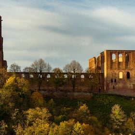 Die Klosterruine Limburg - Die Klosterruine Limburg - von Mönchen, Kaisern und der Adventszeit