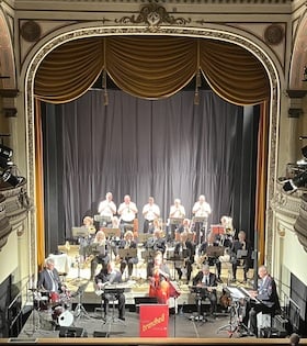 Königliches Kurtheater 2026 - Brandheiß Bigband: "What a wonderful World"