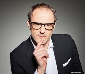 Projekttage "Heiße Kartoffeln 2026" vom 10.09. bis 16.10.2026 - Vince Ebert mit "Vince of Change"