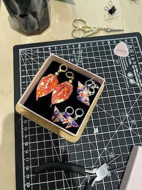 Spielzeit 2026 / 2027 - Workshop: Origamischmuck