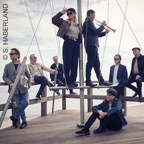 Musiktheater - Chet On The Beach