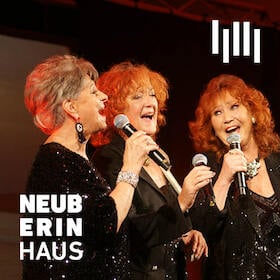 Auferstehung der Ruinen - D.D.R. Revue
