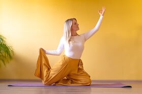Thalia Baunatal (157075143) - Yoga in der Buchhandlung
