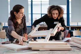 Build Your Own Chair: Ein Klassiker von Enzo Mari (DE) - Build Your Own Chair: Autoprogettazione von Enzo Mari (DE)