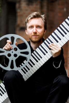 Klavier Plus - Stummfilm & Klavier mit Richard Siedhoff
