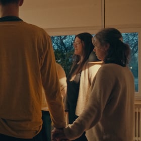 Weitwinkel – DOK.film in Oberhaching: Wem glauben? Demokratie unter Druck - Soldaten des Lichts