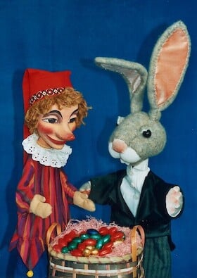 Vorderhaus - Freiburg - Kasper und der Osterhase - Handpuppenspiel für Kinder ab vier Jahren