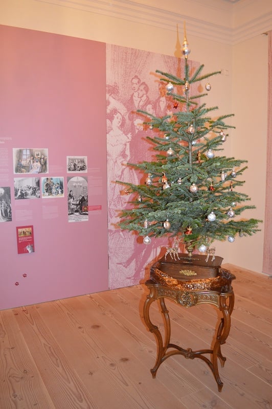 Klingendes Museum I Adventsnachmittag im Biedermeier-Salon