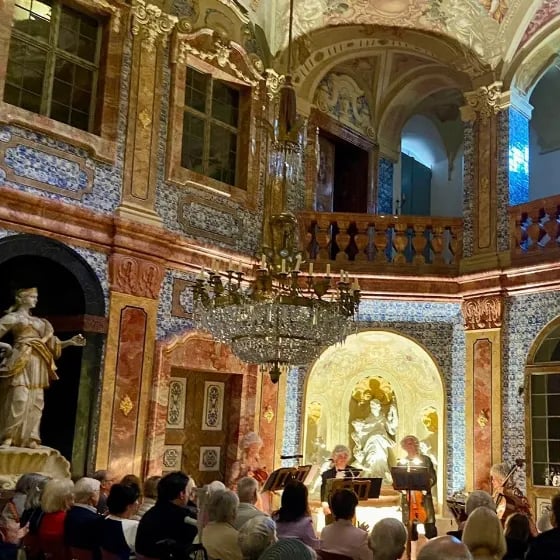 „Herbstgold“ - Festliche Serenaden Schloss Favorite 2026