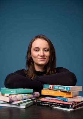 Theater-Freuden 2026/2027 - Malala - Mädchen mit Buch