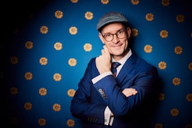 Pit Hartling - "wirkt Wunder"- Stand-Up Zauberkunst
